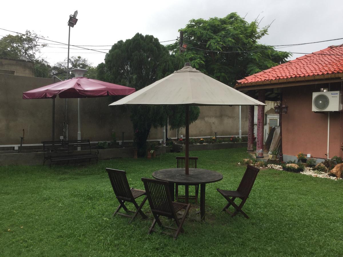 Ared Villa Katunayaka Zewnętrze zdjęcie